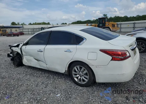 2015 Nissan Altima 2.5 z USA, uszkodzony, nr VIN 1N4AL3AP8FN387553
